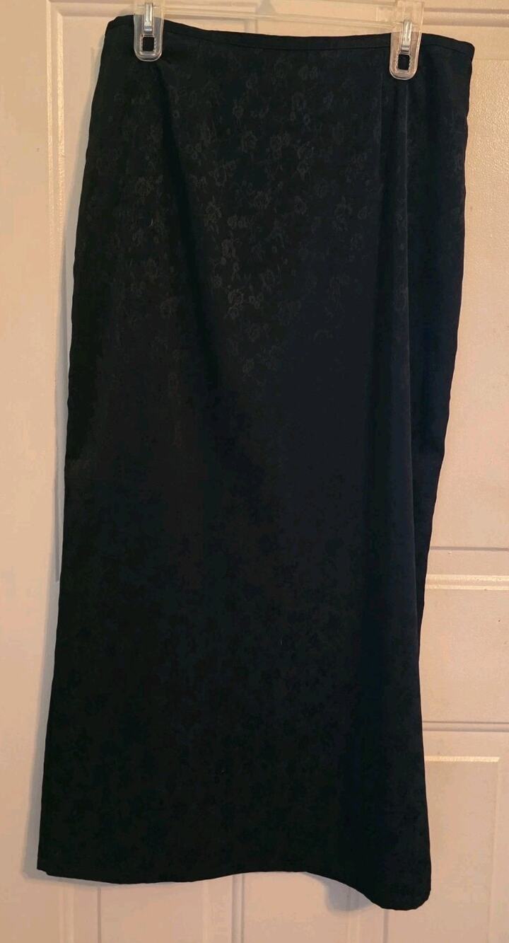OLD NAVY Floral Black Satin A Line Midi Skirt Size 12 Whimsigoth Romantic Gothic